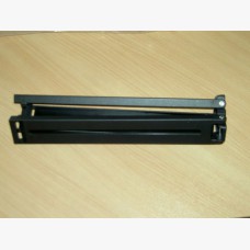 R165,02. Spreader Leg